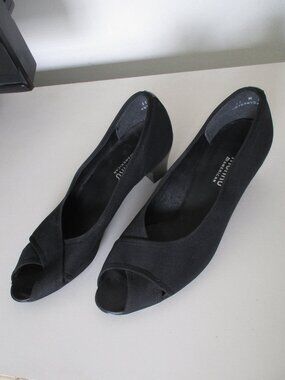 Munro American Natalie Womens Black Nylon 2" Rubber Heel Peep Pump NWOB-Size 11M